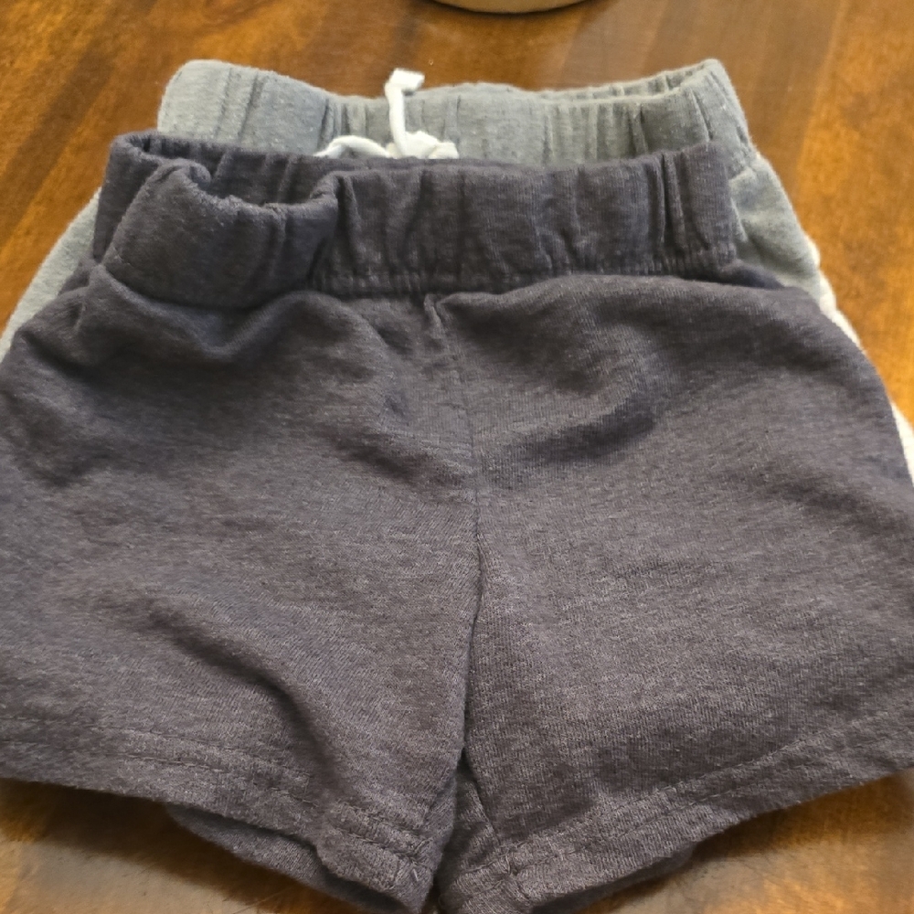 🩳 Bundle of 8 Baby Boy Shorts – Size 12 Months - Picture 5 of 9